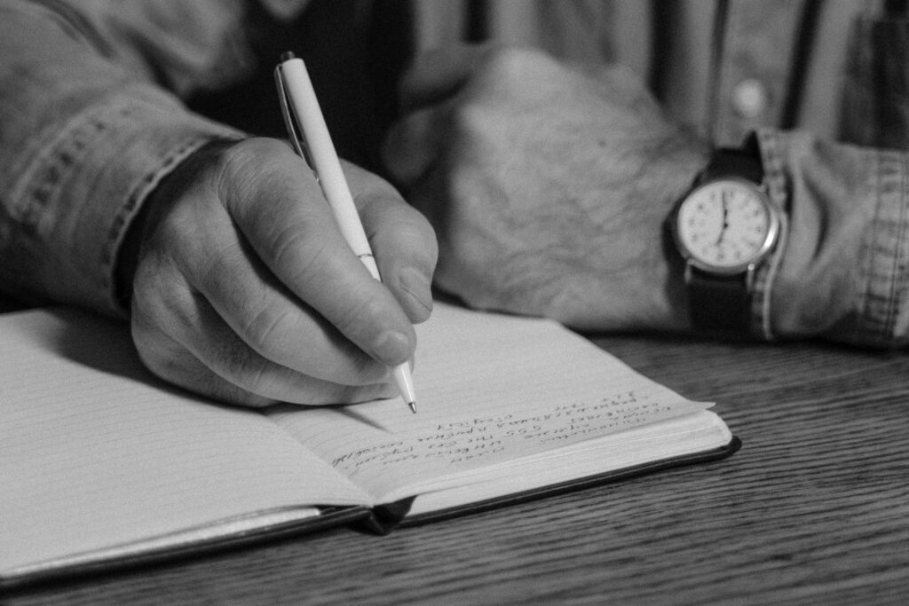 Can You Write Your Own Will? Why DIY Templates Are Risky
